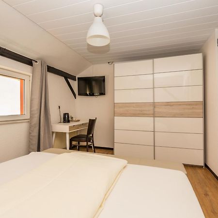 Landhaus Pohlhof Cologne Chambre photo
