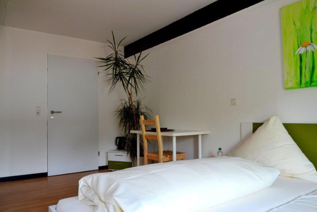 Landhaus Pohlhof Cologne Chambre photo